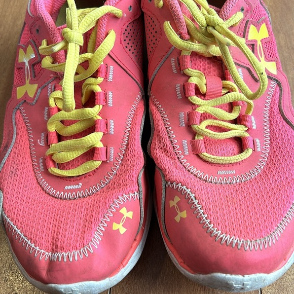 👠BOGO FREE👠UNDER ARMOUR💫Girls Youth Hot Pink Running Sneakers - Picture 6 of 8